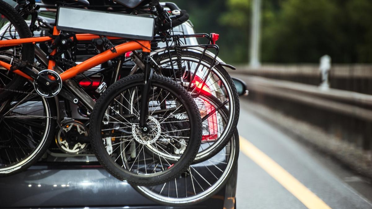 Porte velo d’attelage : decouverte des fonctionnalites essentielles